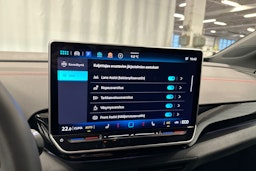 punainen Volkswagen ID.4 2025 kuva 23.