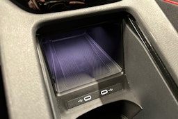 punainen Volkswagen ID.4 2025 kuva 28.