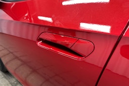 punainen Volkswagen ID.4 2025 kuva 34.