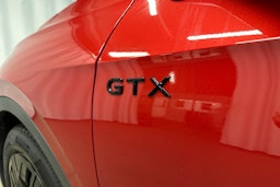 punainen Volkswagen ID.4 2025 kuva 35.