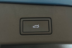 sininen Volkswagen ID.4 2025 kuva 15.
