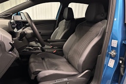 sininen Volkswagen ID.4 2025 kuva 17.