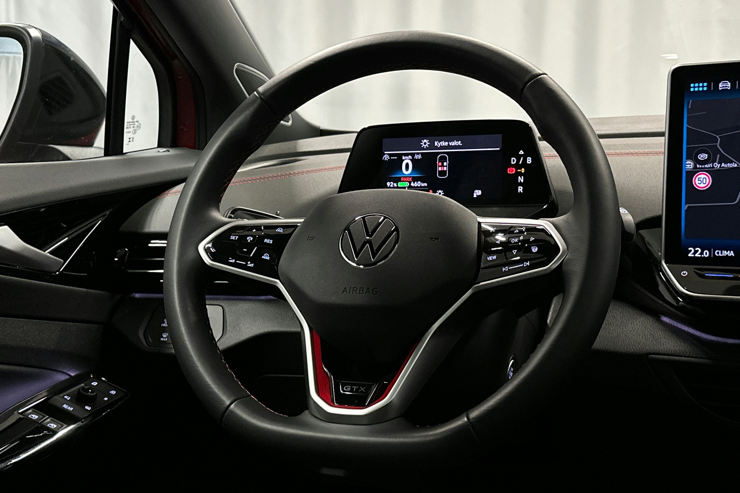 punainen Volkswagen ID.4 2025 kuva 21.