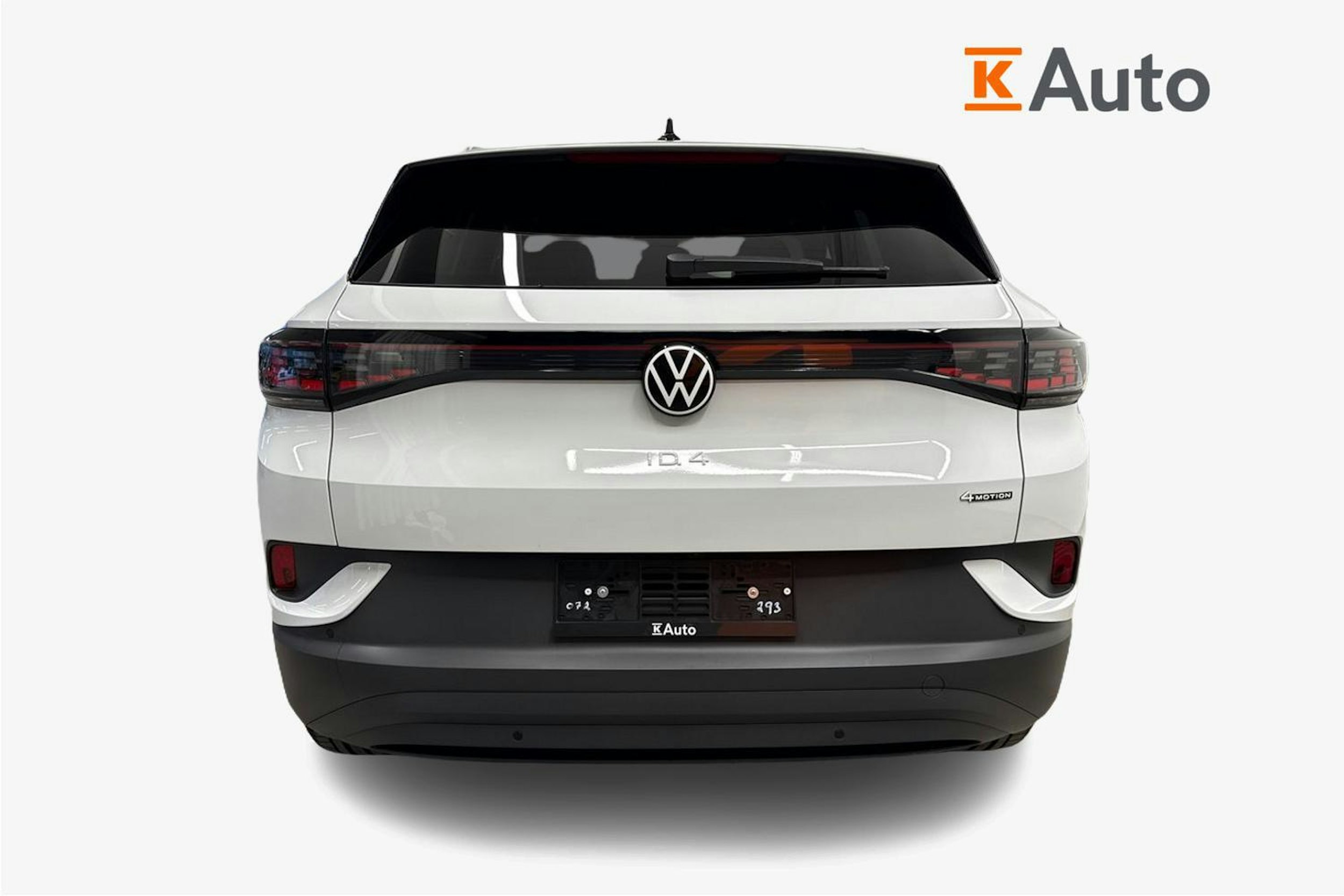 valkoinen Volkswagen ID.4 2025 kuva 4.