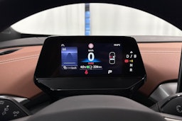 valkoinen Volkswagen ID.4 2025 kuva 11.