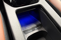 valkoinen Volkswagen ID.4 2025 kuva 25.