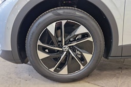 harmaa Volkswagen ID.4 2025 kuva 10.