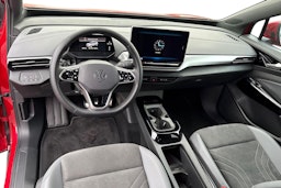 punainen Volkswagen ID.4 2025 kuva 7.