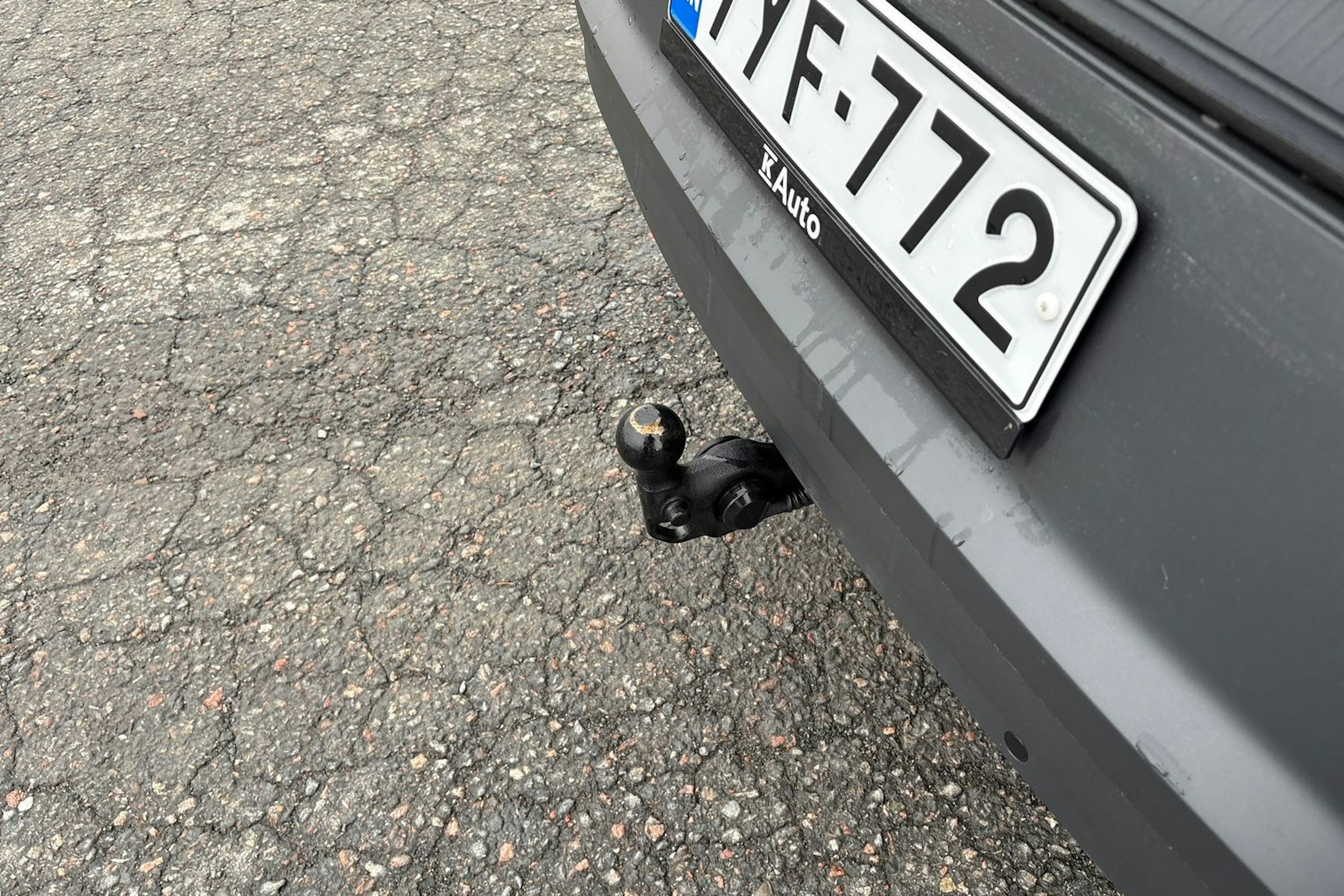 punainen Volkswagen ID.4 2025 kuva 11.