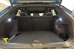 sininen Volkswagen ID.4 2025 kuva 11.