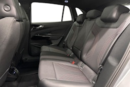 harmaa Volkswagen ID.4 2025 kuva 10.