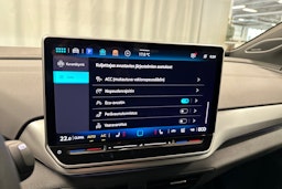 punainen Volkswagen ID.4 2025 kuva 24.