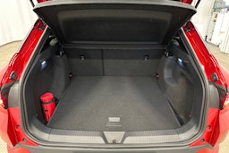 punainen Volkswagen ID.4 2025 kuva 31.