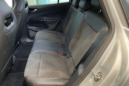 harmaa Volkswagen ID.4 2025 kuva 9.