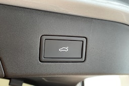 harmaa Volkswagen ID.4 2025 kuva 13.