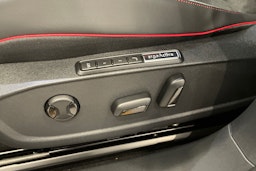 harmaa Volkswagen ID.4 2025 kuva 18.