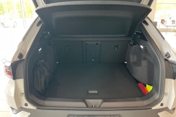 valkoinen Volkswagen ID.4 2025 kuva 14.