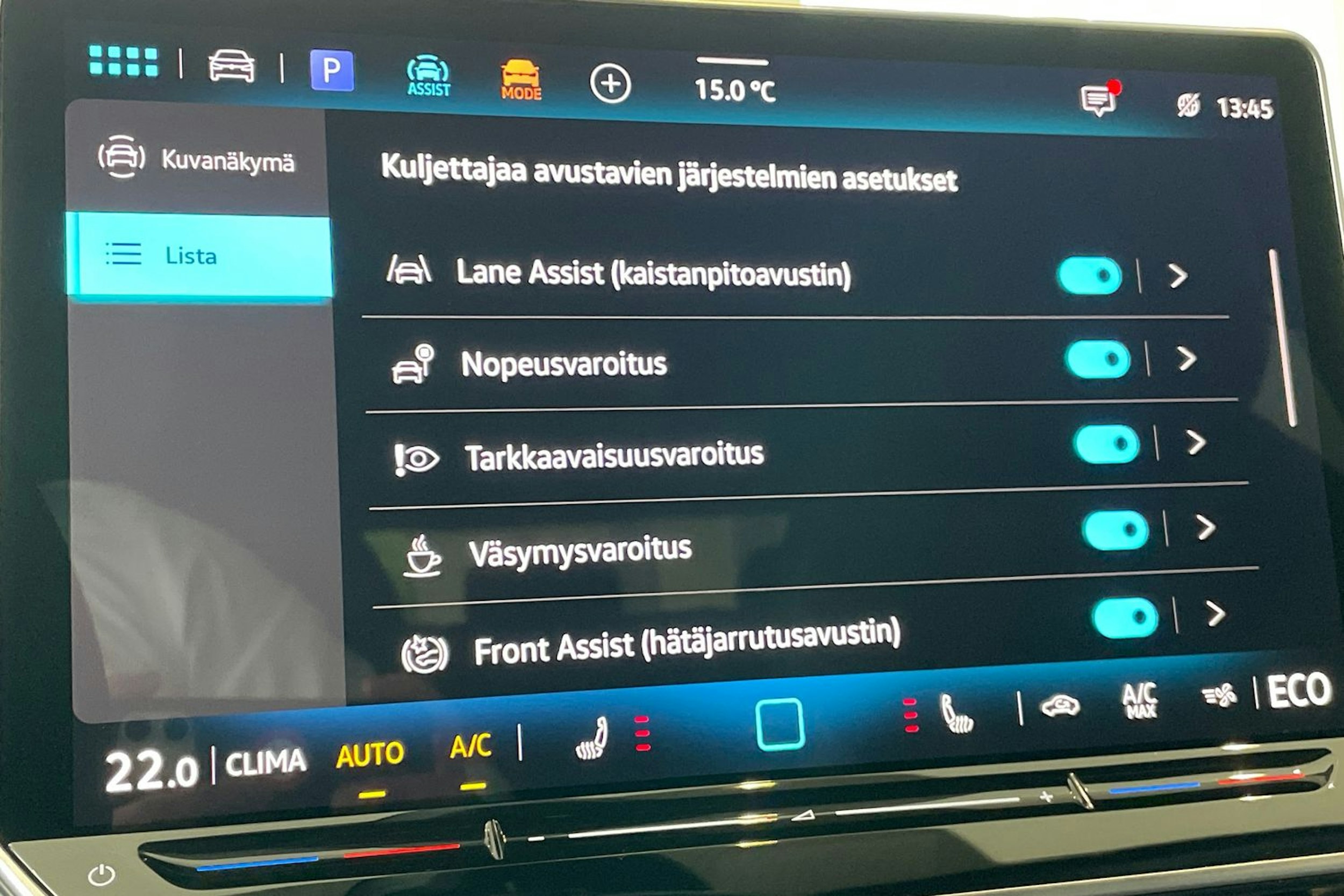 sininen Volkswagen ID.4 2025 kuva 18.