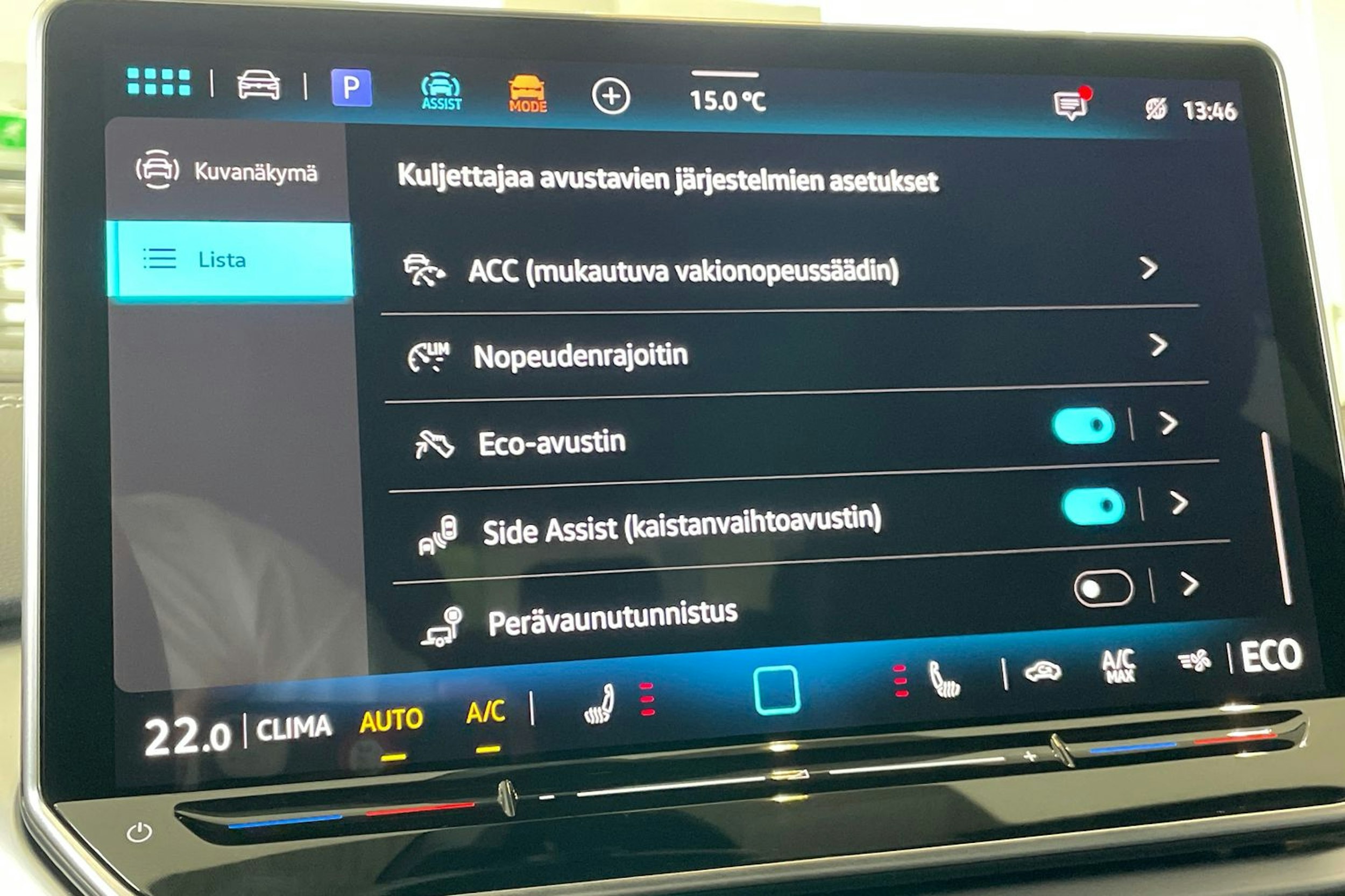 sininen Volkswagen ID.4 2025 kuva 19.