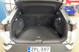 valkoinen Volkswagen ID.4 2025 kuva 18.