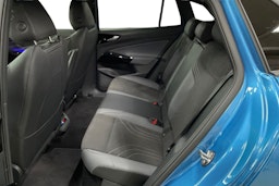 sininen Volkswagen ID.4 2025 kuva 8.