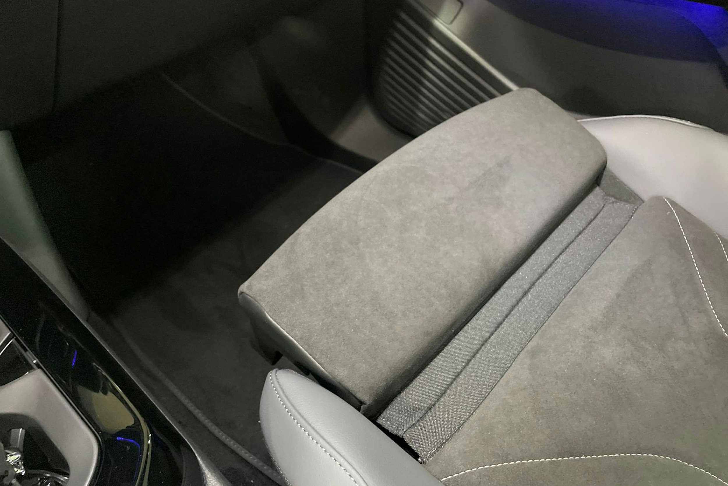 sininen Volkswagen ID.4 2025 kuva 14.