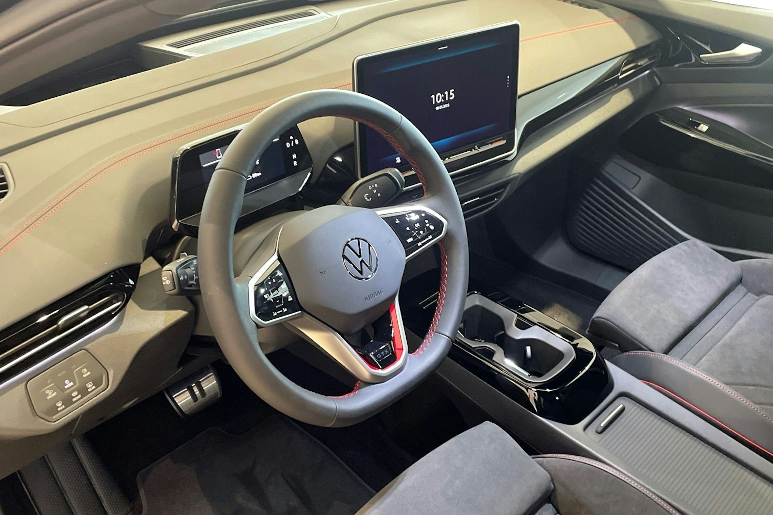 musta Volkswagen ID.4 2025 kuva 6.