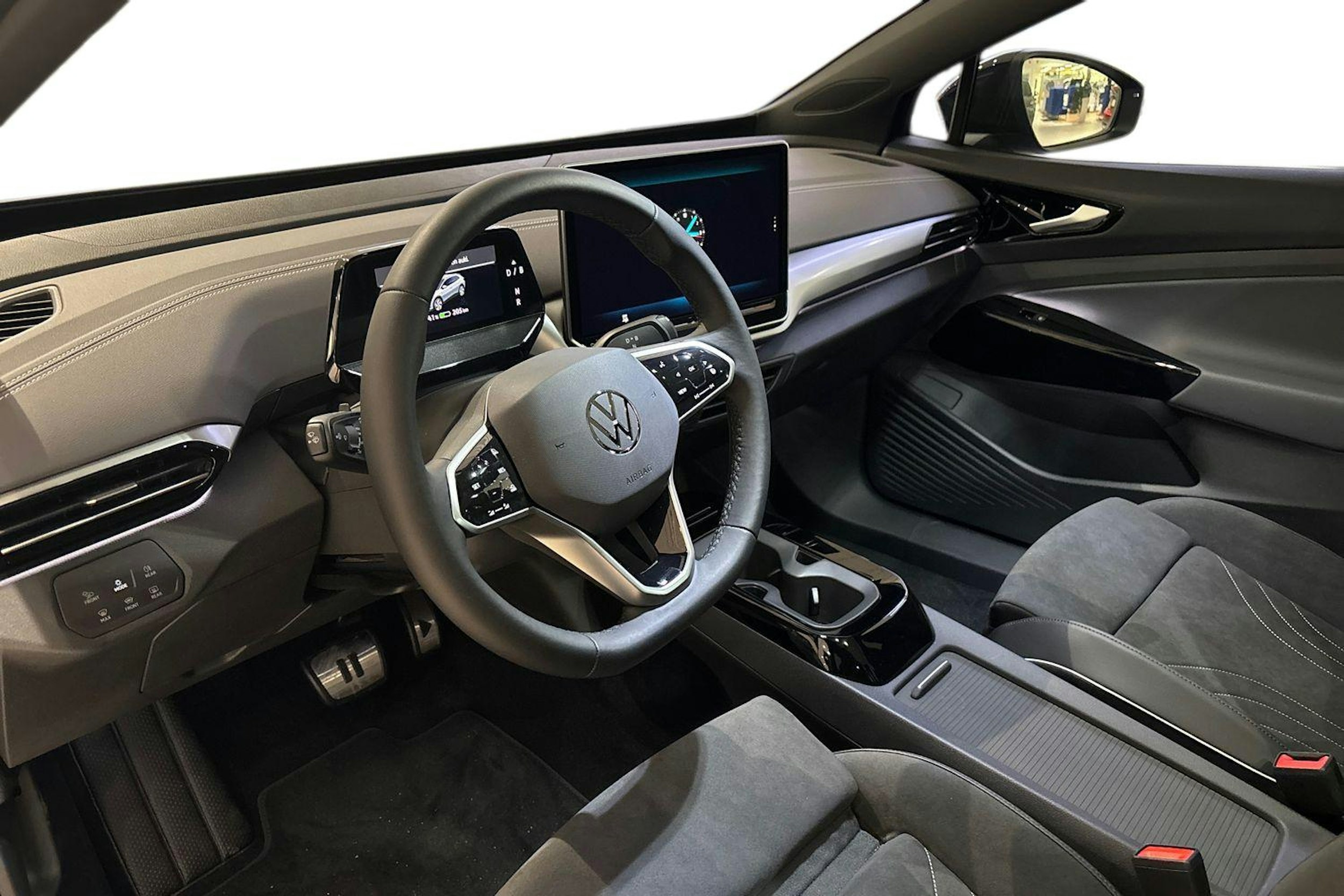 sininen Volkswagen ID.4 2025 kuva 6.