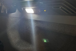 sininen Volkswagen ID.4 2025 kuva 18.