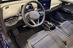 sininen Volkswagen ID.4 2025 kuva 6.