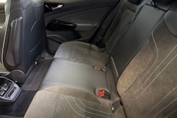 sininen Volkswagen ID.4 2025 kuva 8.