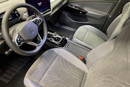 harmaa Volkswagen ID.4 2025 kuva 6.