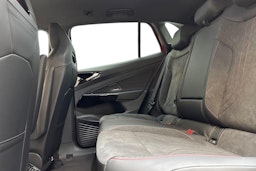 Punainen Volkswagen ID.4 2026 kuva 8.