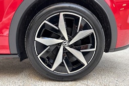 Punainen Volkswagen ID.4 2026 kuva 9.