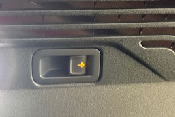 Punainen Volkswagen ID.4 2026 kuva 13.