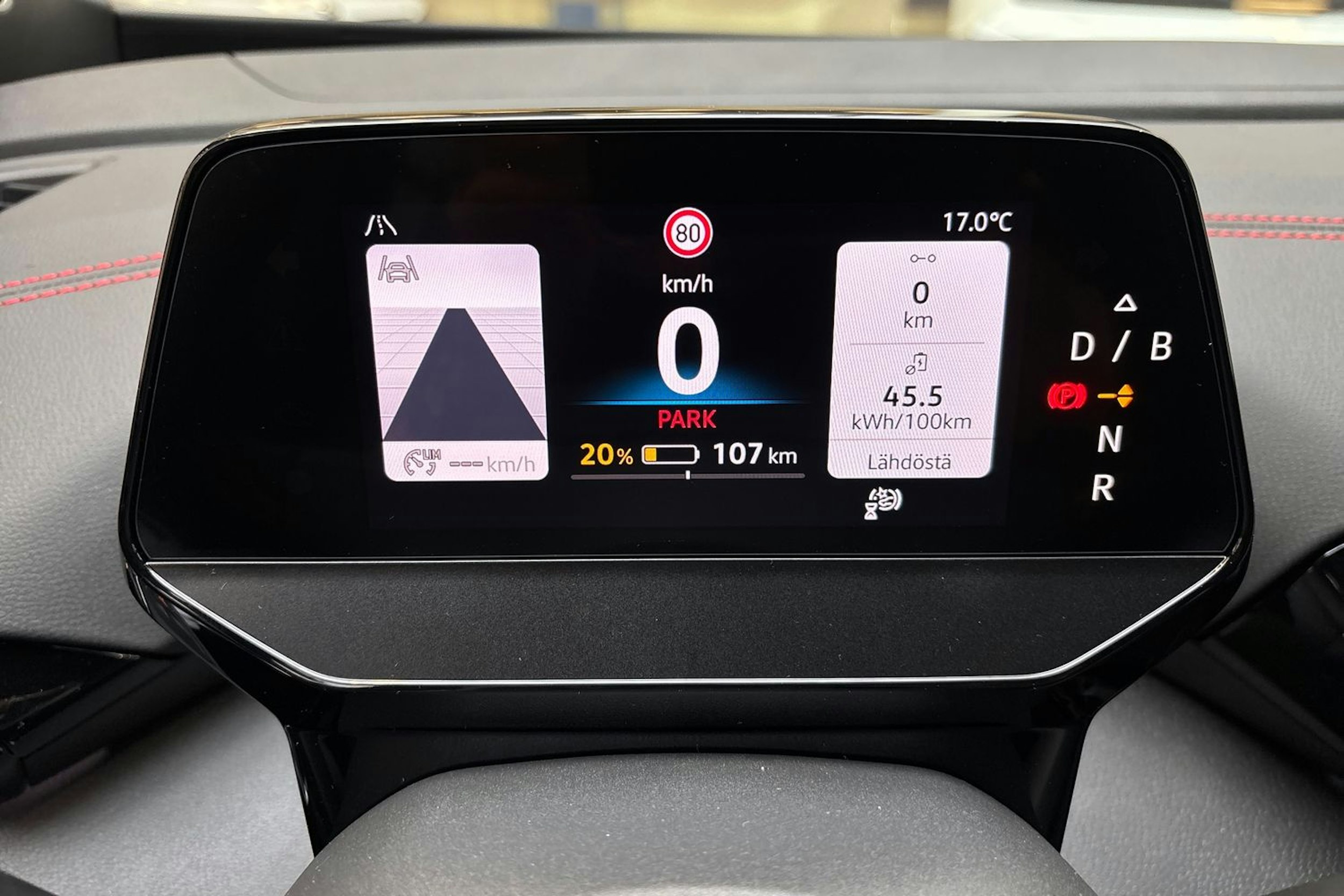 Punainen Volkswagen ID.4 2026 kuva 23.