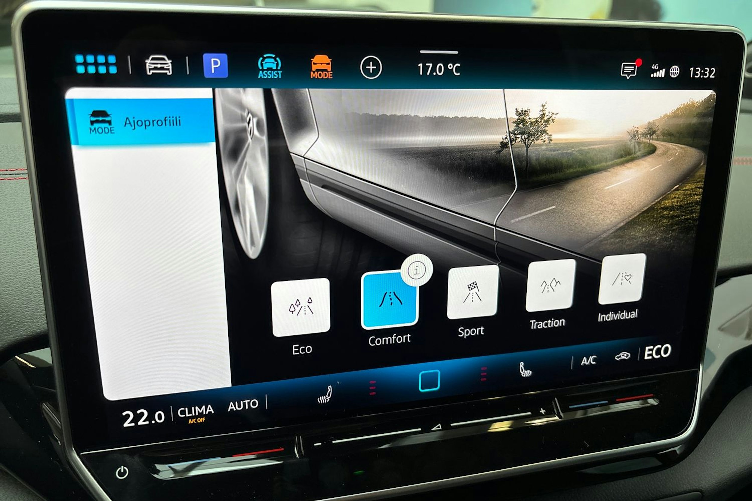 Punainen Volkswagen ID.4 2026 kuva 30.