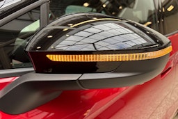 Punainen Volkswagen ID.4 2026 kuva 41.