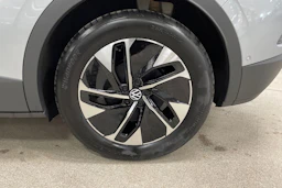 harmaa Volkswagen ID.4 2026 kuva 10.