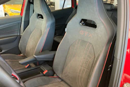 punainen Volkswagen ID.4 2026 kuva 11.