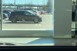 punainen Volkswagen ID.4 2026 kuva 16.