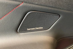 punainen Volkswagen ID.4 2026 kuva 21.