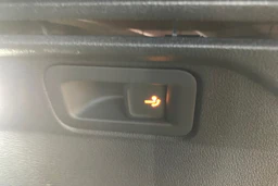 punainen Volkswagen ID.4 2026 kuva 23.