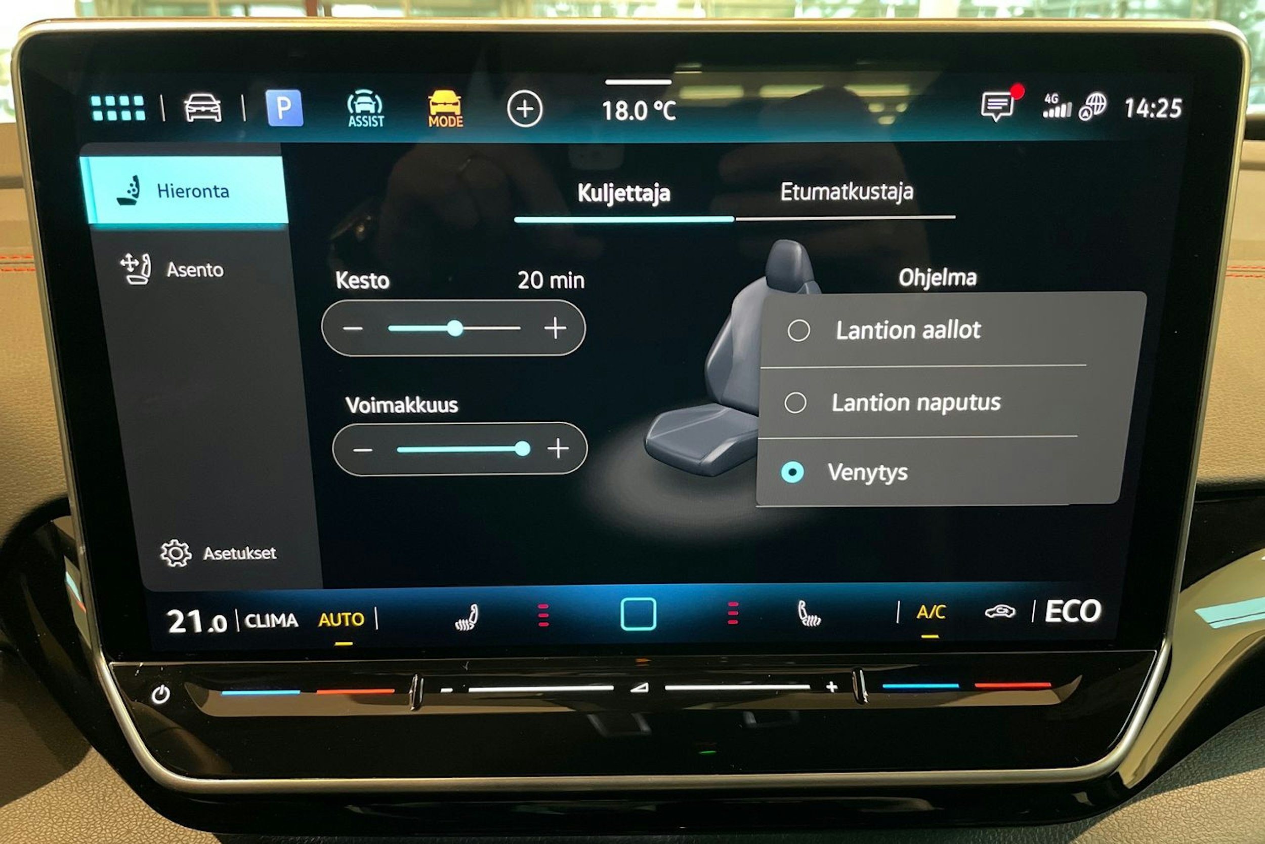 musta Volkswagen ID.4 2026 kuva 14.