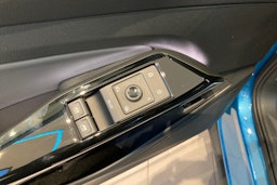 sininen Volkswagen ID.4 2026 kuva 13.