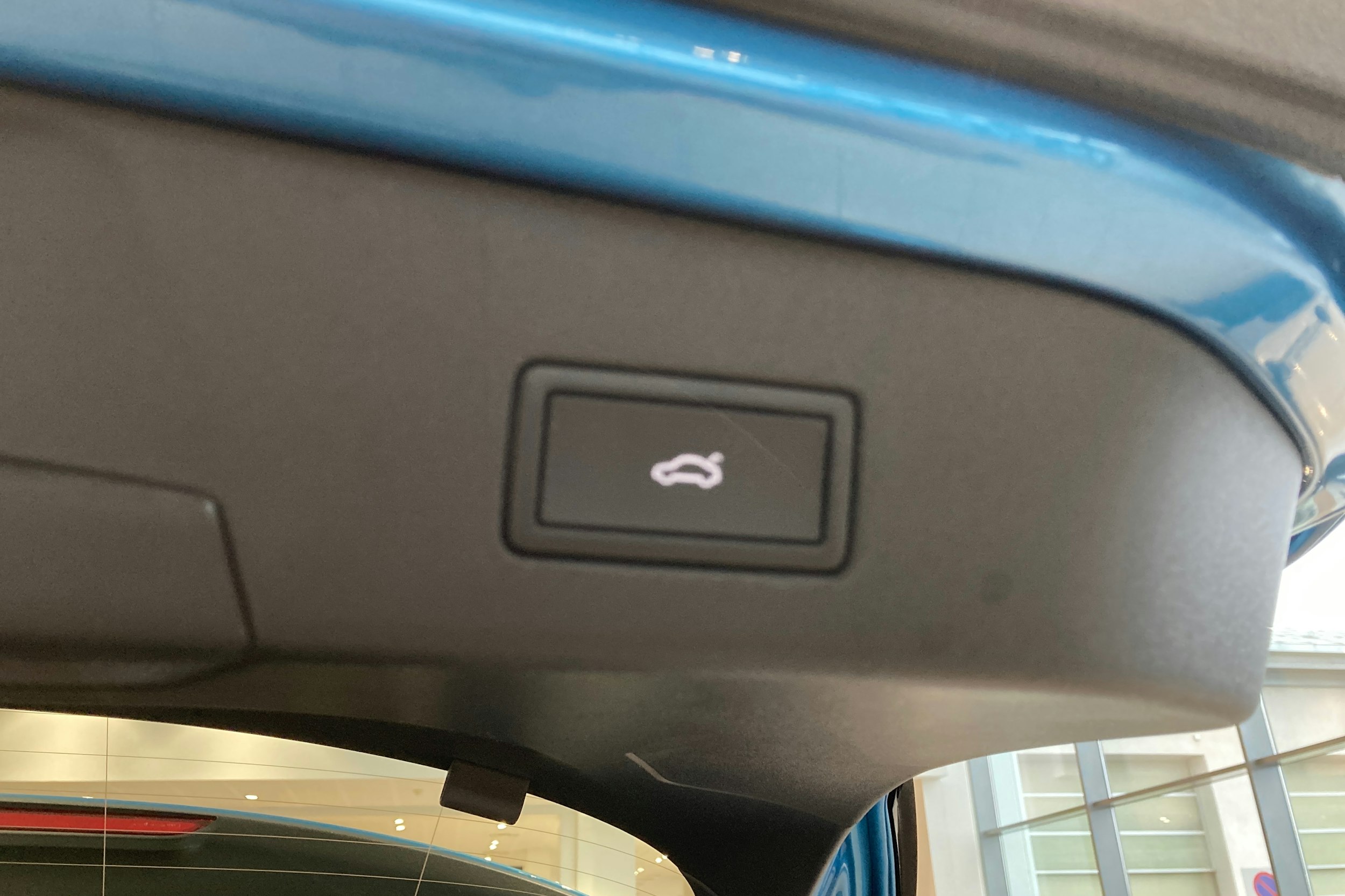 sininen Volkswagen ID.4 2026 kuva 20.