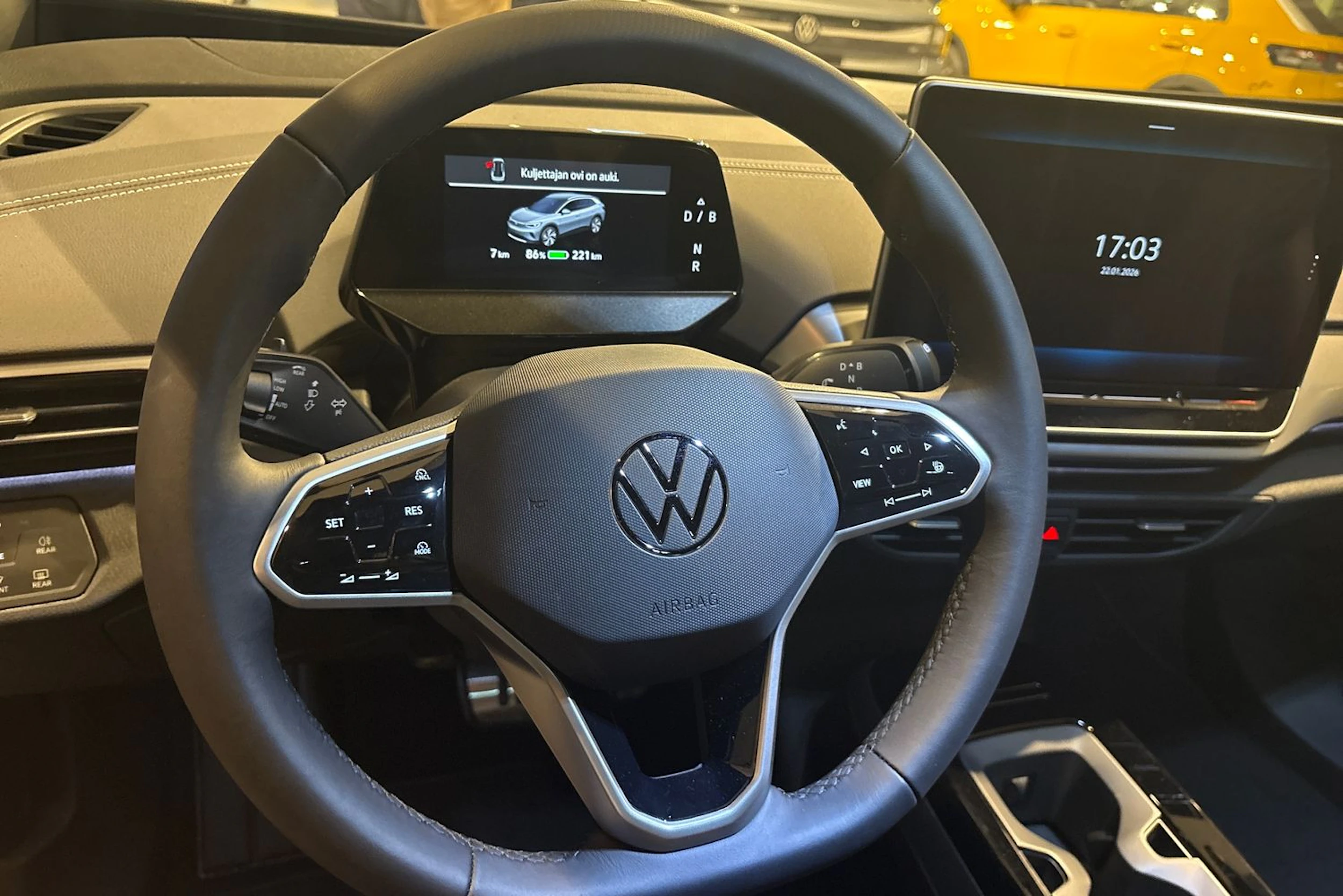 valkoinen Volkswagen ID.4 2026 kuva 11.