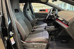 met. musta Volkswagen ID.4 2026 kuva 14.