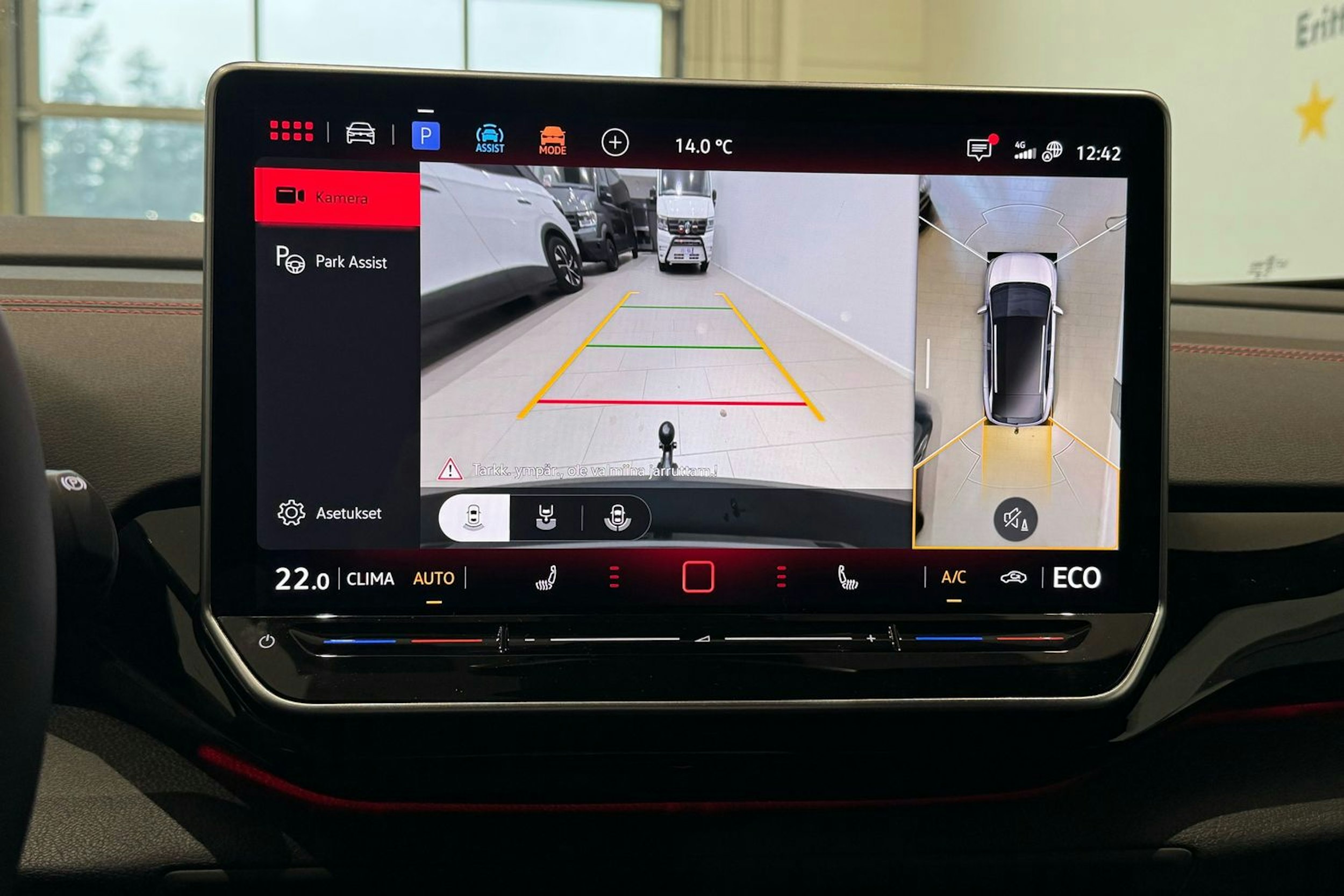 met. musta Volkswagen ID.4 2026 kuva 18.