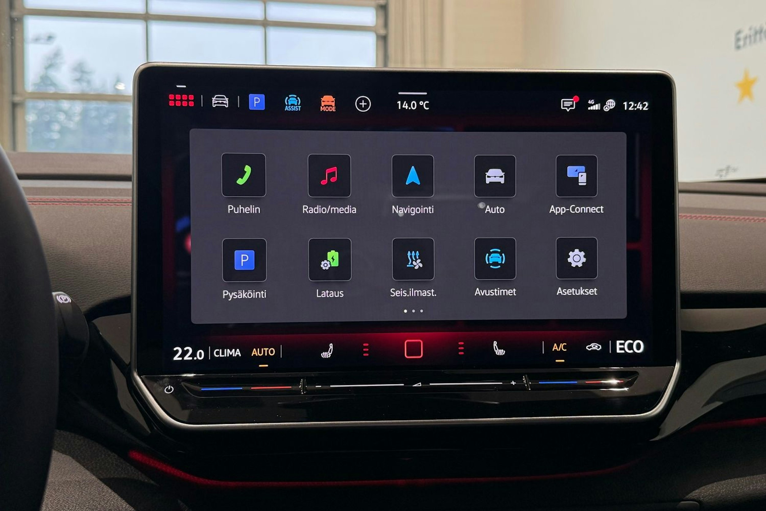 met. musta Volkswagen ID.4 2026 kuva 19.